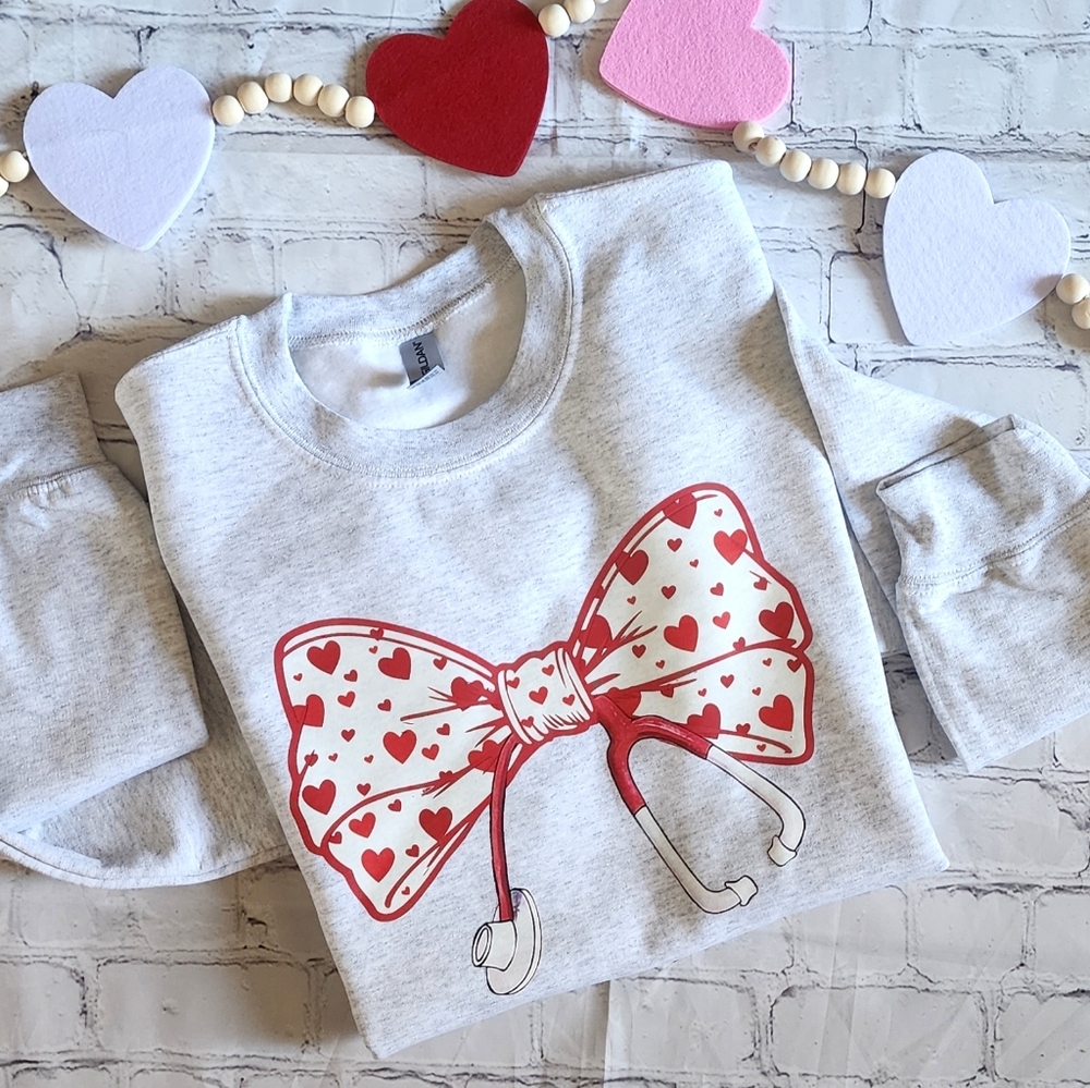Valentines Coquette Nurse xl sweatshirt